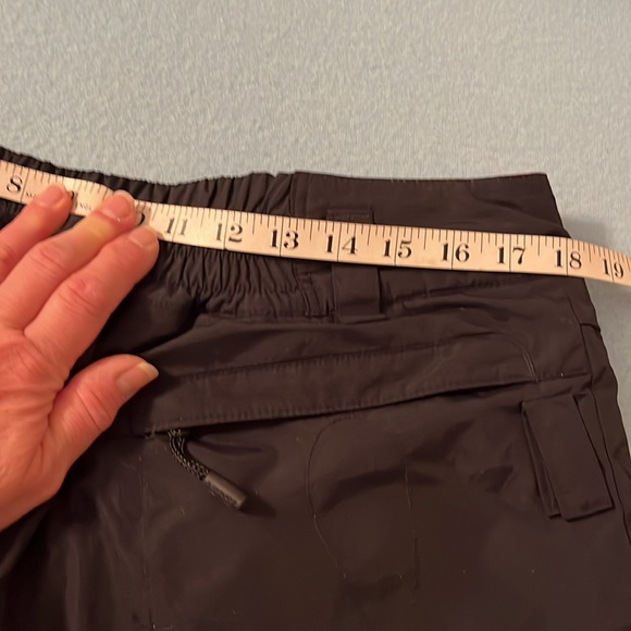 Women’s Columbia Board Apparel - Picture 13 of 14